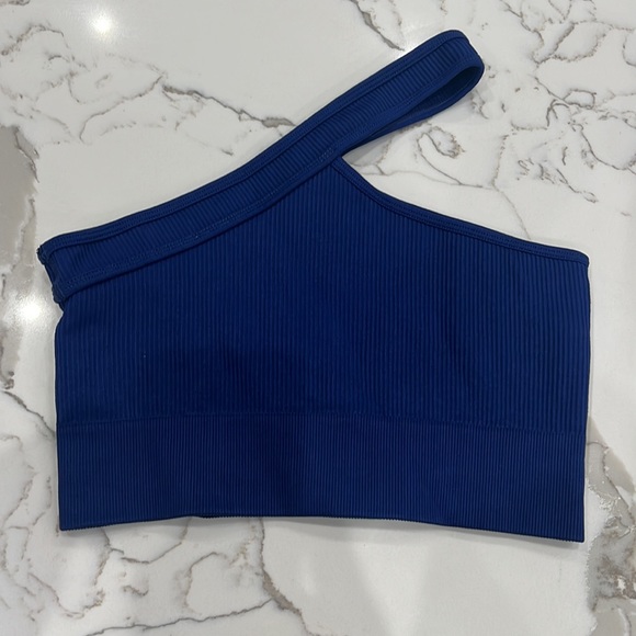 Pechee Bum Sports Bra - Picture 2 of 3